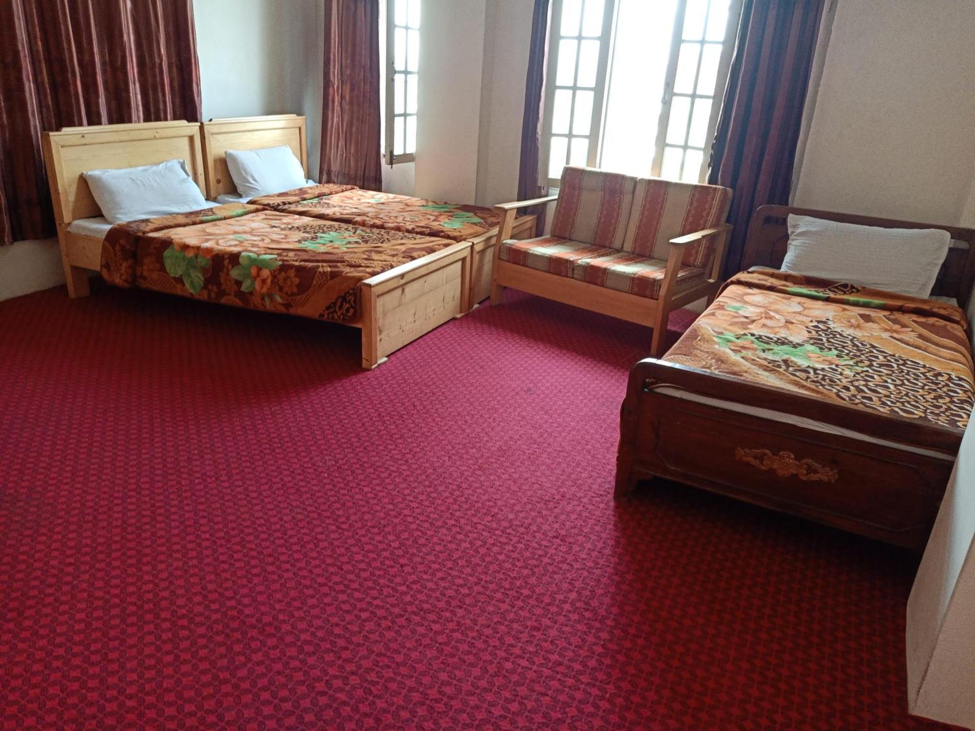 F R Darya E Swat Hotel Saidu Sharif Exteriör bild