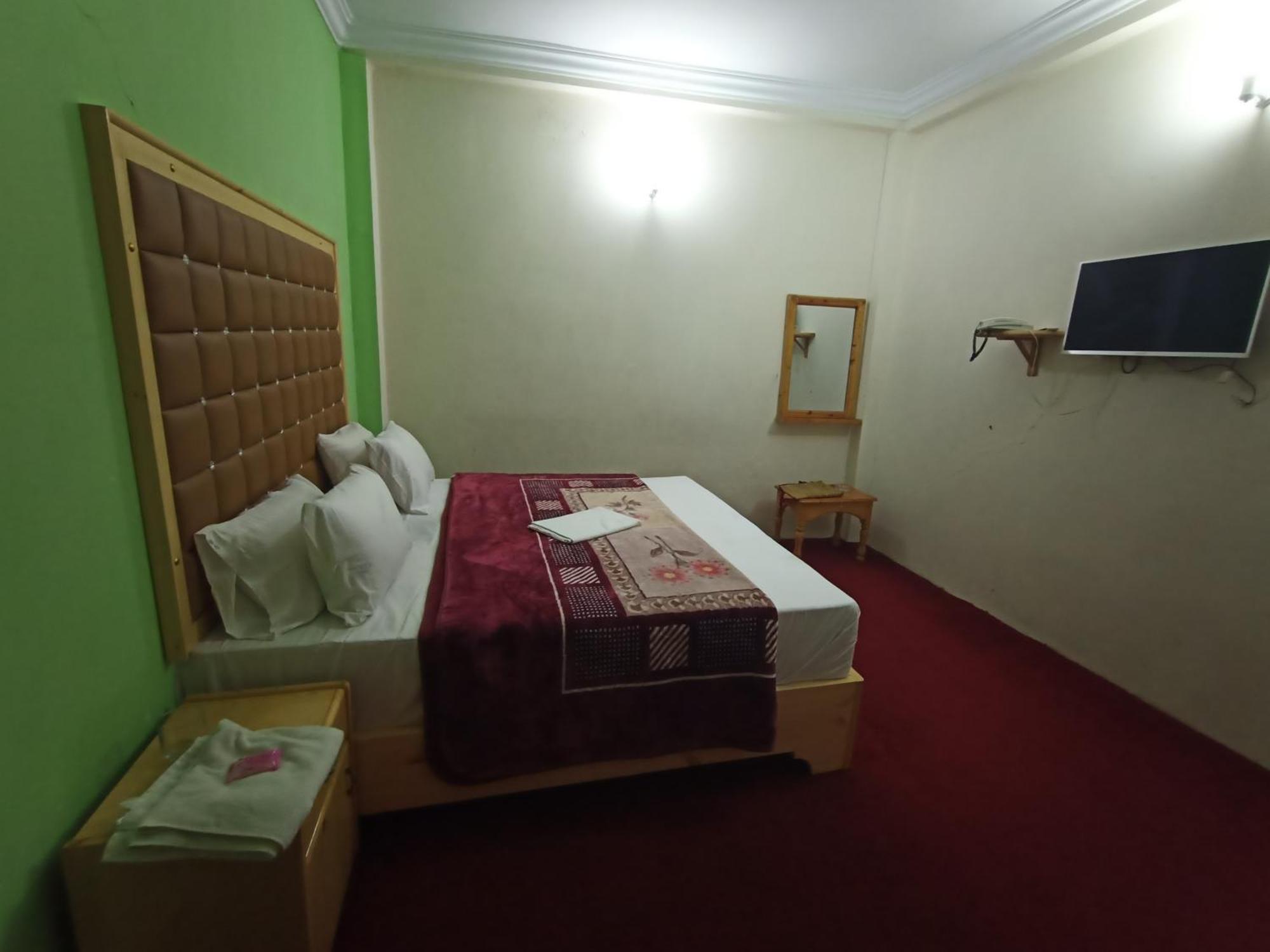 F R Darya E Swat Hotel Saidu Sharif Exteriör bild