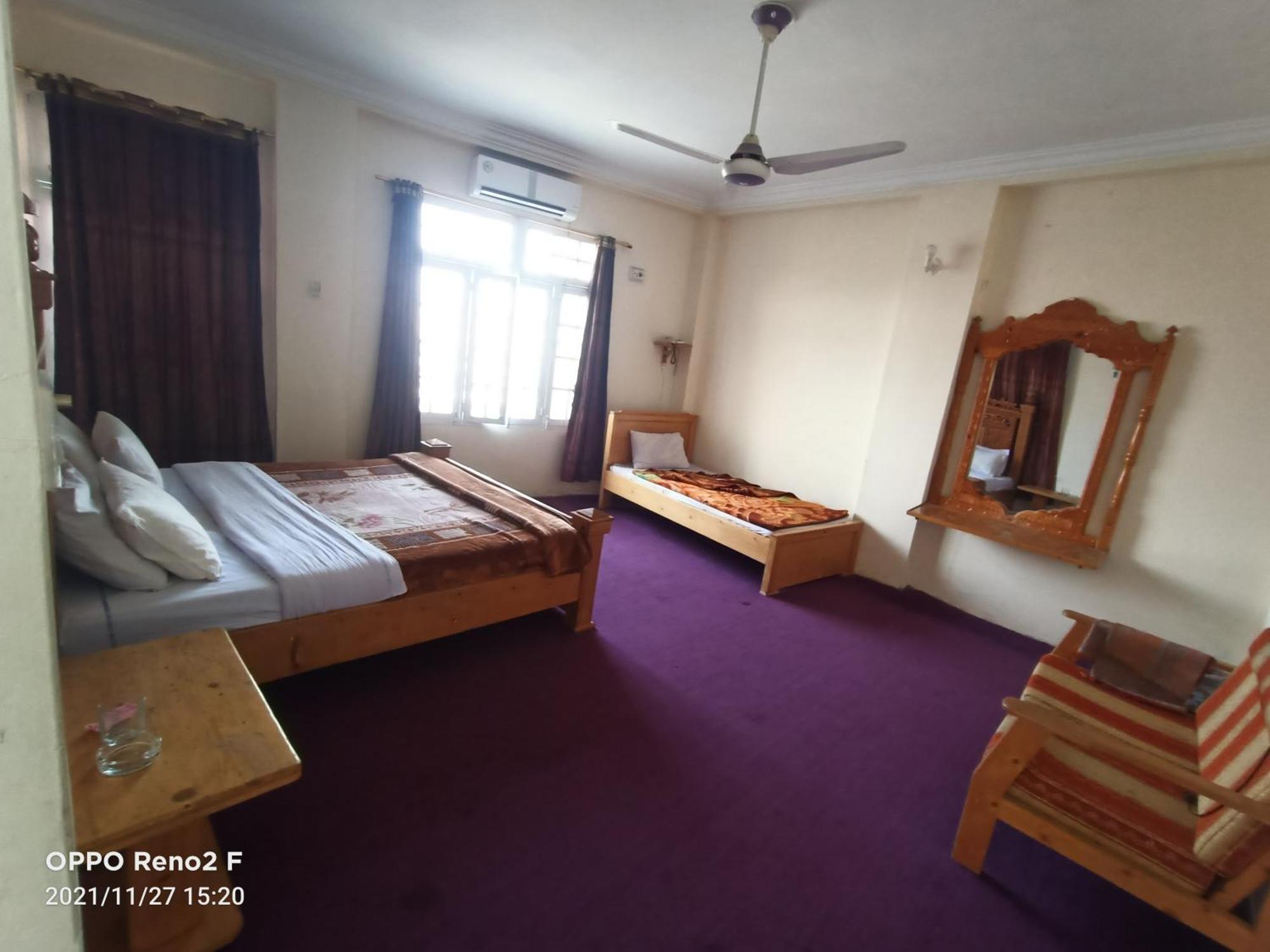 F R Darya E Swat Hotel Saidu Sharif Exteriör bild